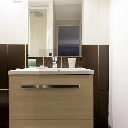 アパート Duplex In The Banane By Vaneau *